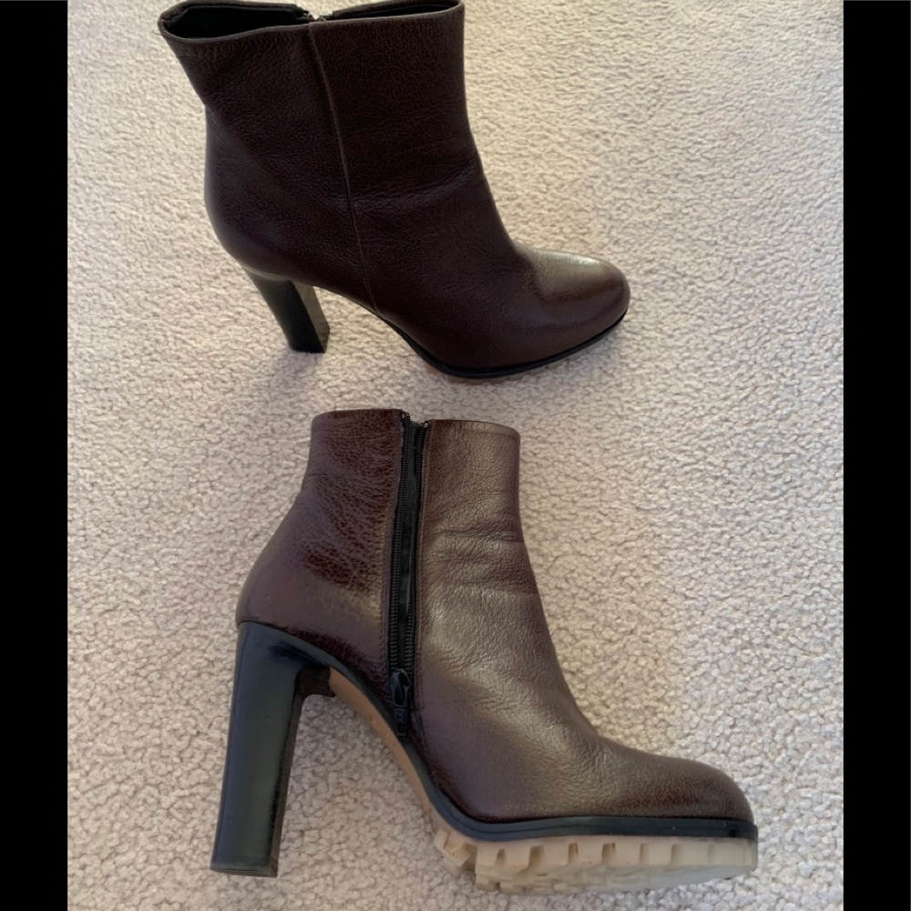 Moerõ Italian Leather Booties